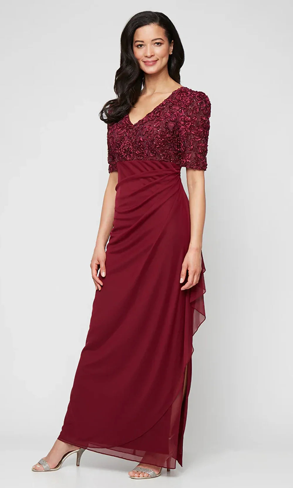 Alex Evenings 81122633 - Long Empire Waist V-Neck Evening Gown