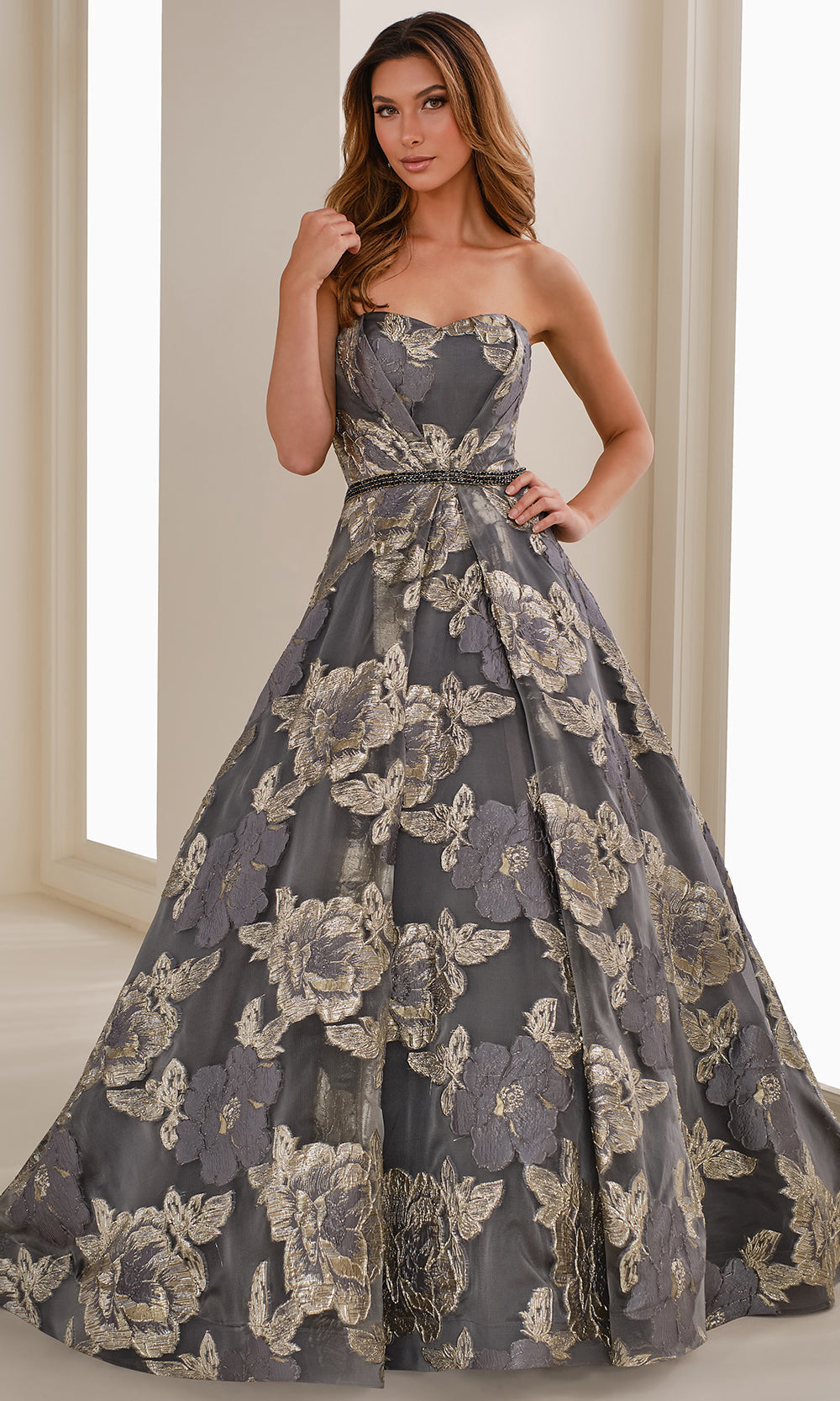 Ivonne D ID1410 - Strapless Sweetheart Brocade Formal Gown