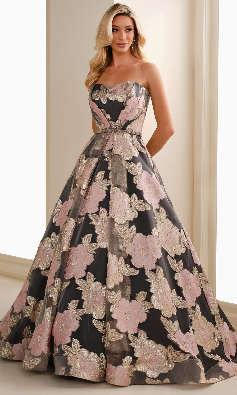Ivonne D ID1410 - Strapless Sweetheart Brocade Formal Gown