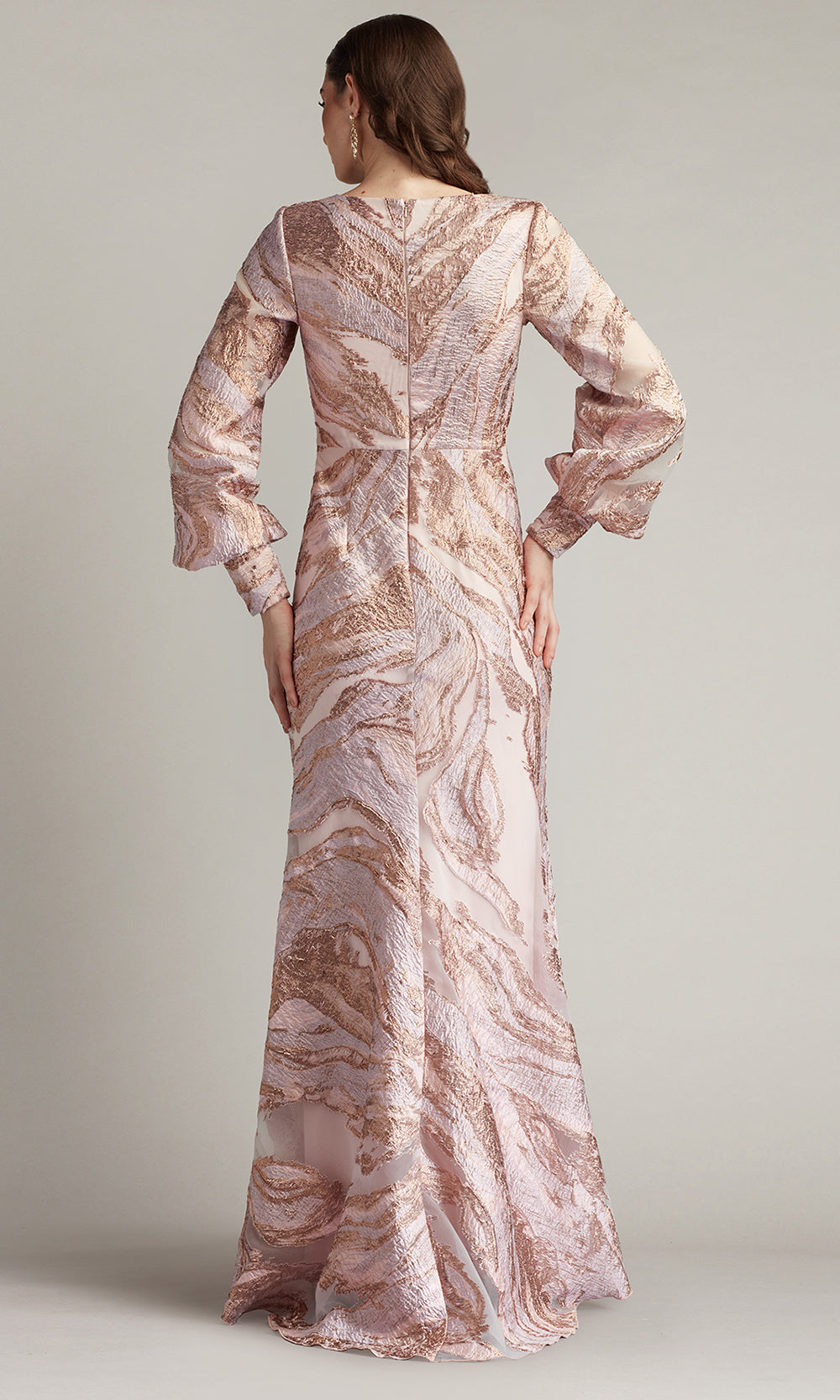 Tadashi Shoji CIH25489L - Roselle Gilded V-Neck Evening Gown